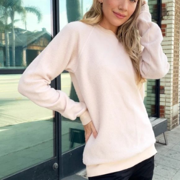 Crewneck Unisex Sweater -BlanketBlend-Feat-Oatmeal - Picture 5 of 7